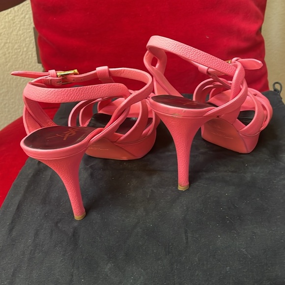 Beautiful bubble gums YSL tribute Sandals - Picture 3 of 6